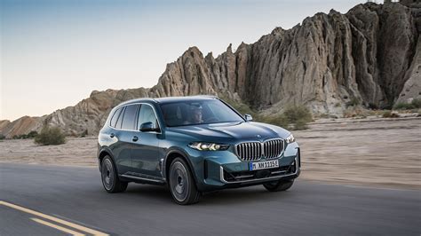 25 years BMW X5: journey through four generations | BMW.com