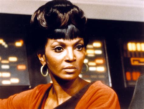 Nichelle Nichols Dies: 'Lt. Nyota Uhura' In Star Trek Was 89 | 15 M...