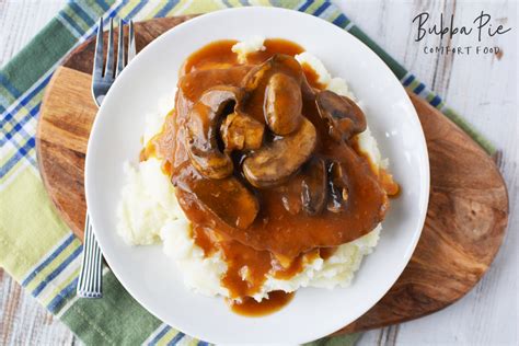 Easy Slow Cooker Cube Steak Recipe - BubbaPie