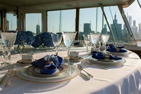 Chicago Fireworks Dinner Cruise - Private Yacht Charter Rental for Navy Pier Fireworks Chicago ...