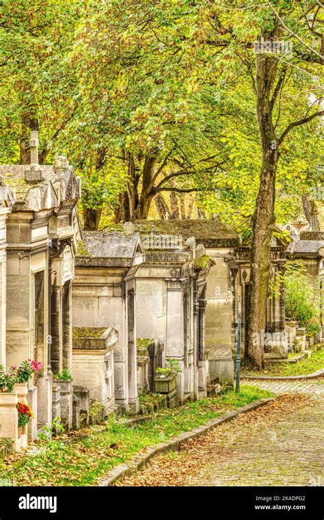 Paris, France - November 2022 : Pere Lachaise Cemetery in Autumn, HDR ...