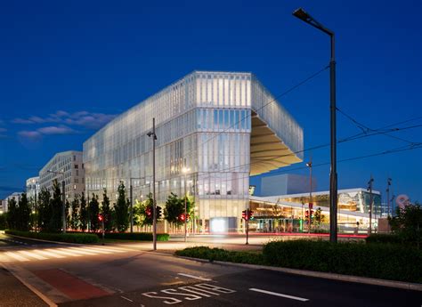 Look inside Oslo’s stunning new public library, now open to the public ...