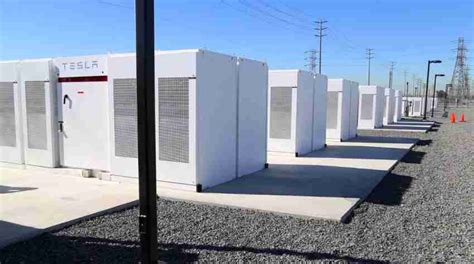 Tesla open massive battery storage- Insights Success