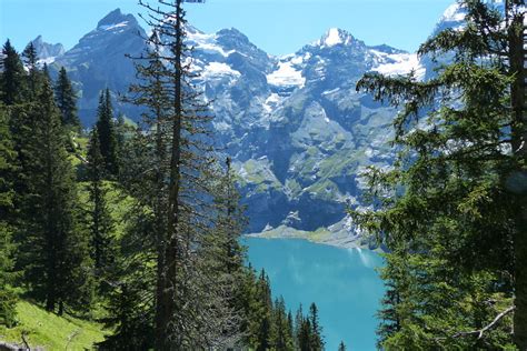 Ten stunning Swiss lakes to visit this summer - The Local