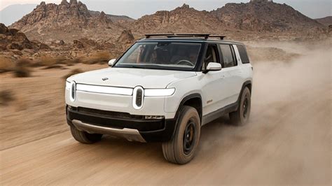 2024 Rivian - Dredi Ginelle