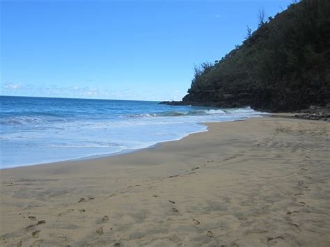 Hanakapiai Beach | Kauai Beach Scoop