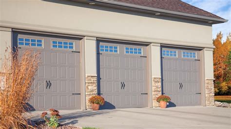 Designing Custom Garage Doors: Tips and Ideas