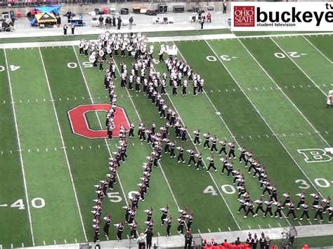 Ohio State band moonwalks giant Michael Jackson formation across football field - TODAY.com