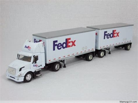 1:64 Scale FedEx Federal Express VOLVO container \ double truck | Diecast Scale Models | Trucks ...