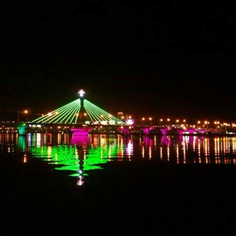 Cầu Sông Hàn (Han River Bridge) - Bridge