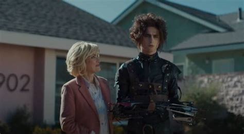 Timothee Chalamet is Edward Scissorhands’ son in Cadillac ad ...