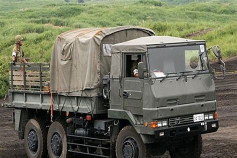 Japan to provide 100 military vehicles to Ukraine - Mehr News Agency