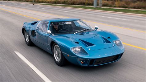 Unique Ford GT40 Mk I heads to public sale - offroadingblog.com