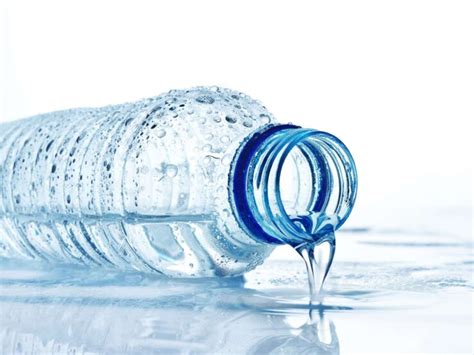 The Environmental Impact of Bulk Bottled Water: Sustainability & Corporate Responsibility - E8.org