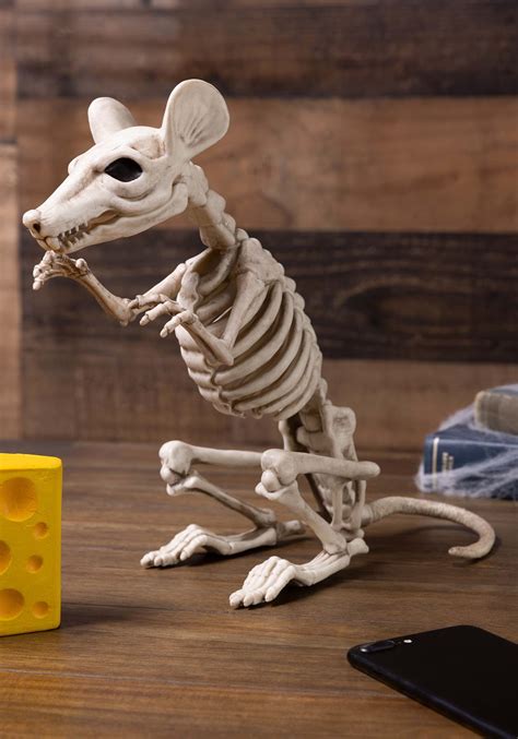 11" Skeleton Rat