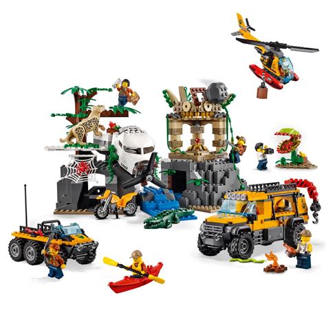 LEGO City Explorers Jungle Exploration Site Building Kit 60161 (813 ...