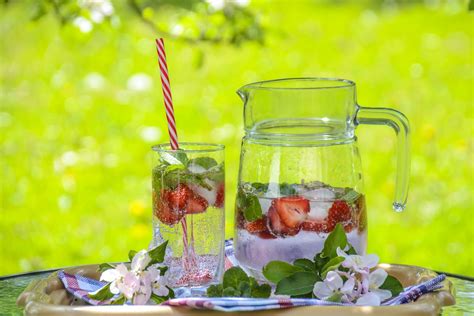 Ternyata Hidrasi Tubuh Juga Penting untuk Melancarkan Produksi ASI, Catat Minuman Apa Saja yang ...