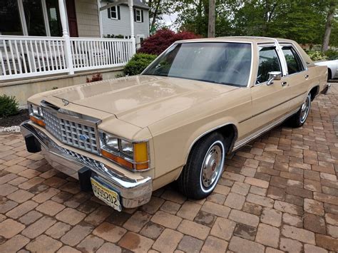 57k Original Miles: 1985 Ford LTD Crown Victoria | Barn Finds