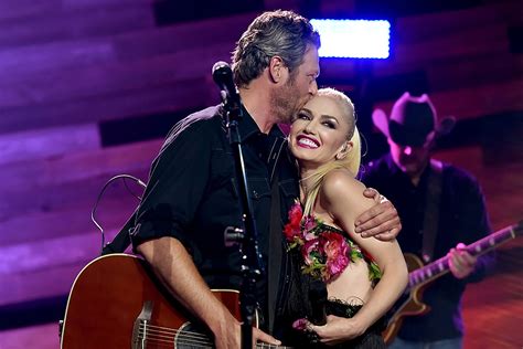 Blake Shelton Marries Gwen Stefani