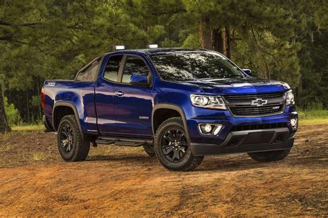 Chevrolet unveils the 2016 Colorado Z71 Trail Boss: a stylish yet ...