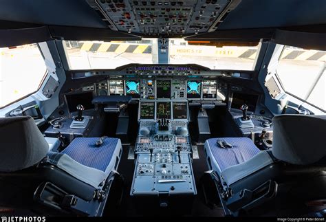 View Airbus A380 Cockpit 360-View Gif – Airbus Way