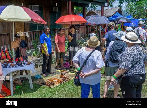 Festival cultural alotau hi-res stock photography and images - Alamy