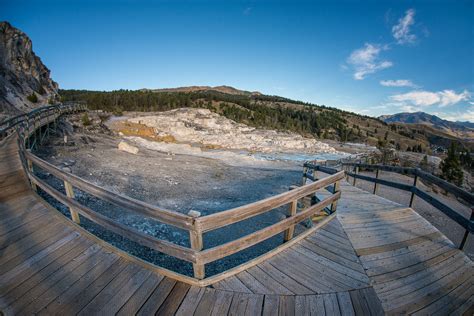 Mammoth Hot Springs Terraces | Sean Crane Photography