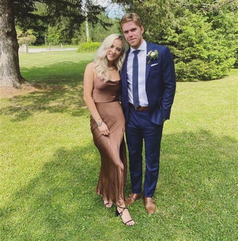 Connor McDavid Girlfriend: All You Need to Know About Lauren Kyle, Age ...