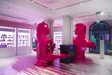 Retail Store Interior Design to Inspire More Checkouts - Decorilla ...