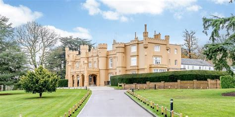 Duplex in J.P. Morgan Jr.’s Imposing English Country Home Selling for £5 Million | Penta