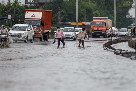 Gurugram in Troubled Water: Check out the pictures of Haryana's Smart City going under