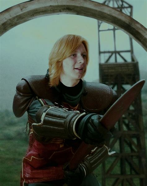 fred weasley playing quidditch by @dracomalfoytiktoc | George weasley ...