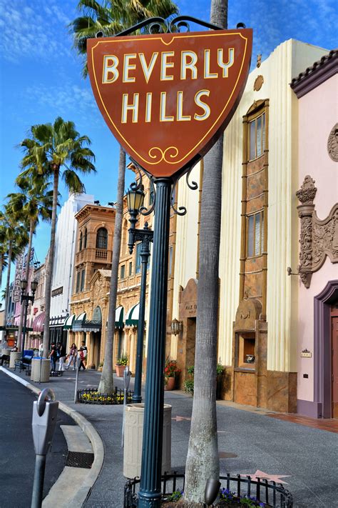 Beverly Hills City Limits Sign at Universal in Orlando, Florida ...