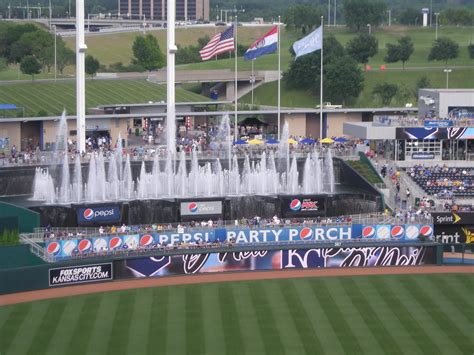 Cutting Coupons in KC: Kansas City Tour of Fountains: Kauffman Stadium ...