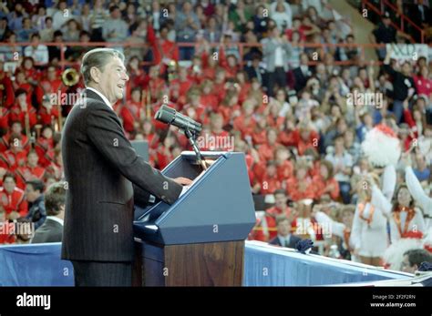 Reagan speech state hi-res stock photography and images - Alamy