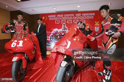 Zongshen motorcycle racing team riders Wang Zhu , Li Zhengpeng and... News Photo - Getty Images