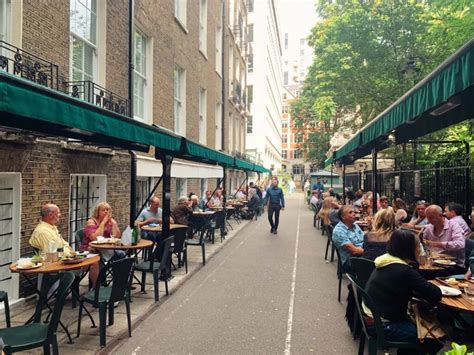 Gordon's Wine Bar: Wine in London's Candlelit Vaulted Cellar | solosophie