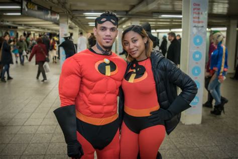 Photos: The most interesting Halloween costumes seen in Times Square, New York City - ABC7 Chicago