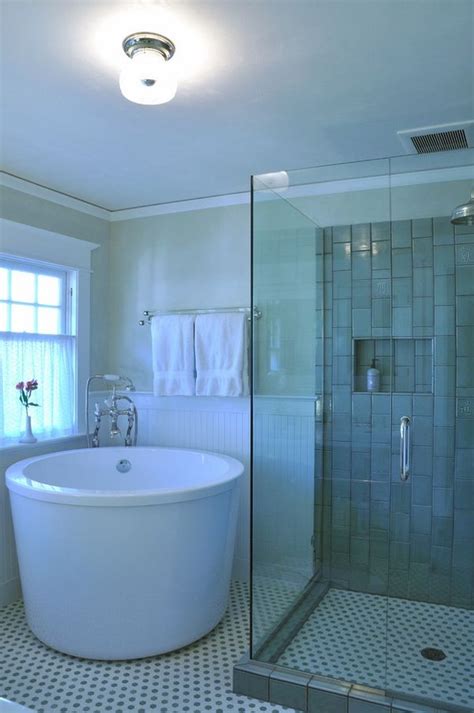 Japanese soaking tub small bathroom marble mosaic tile flooring walk in shower - CNN Times IDN