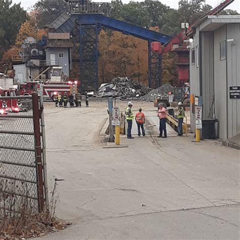 Bedford Fire Responds To Fire At Bedford Recycling | WBIW