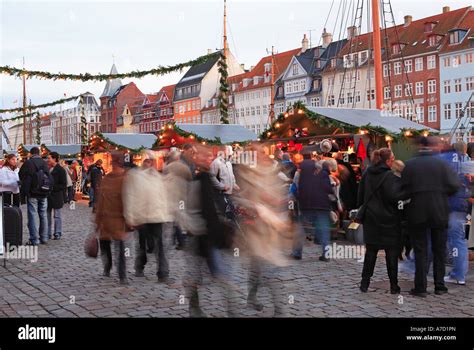 Nyhavn, Christmas Market, Copenhagen Stock Photo - Alamy