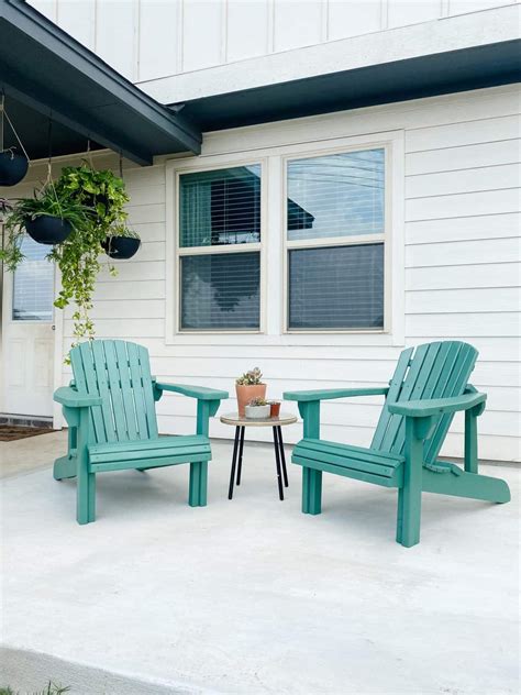 DIY Adirondack Chairs (From a Plan + Template!) - Love & Renovations