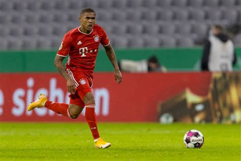 Douglas Costa opens up about late move to FC Bayern Munich