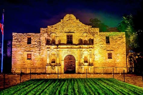 The Alamo At Night Photograph by Garry Gay - Fine Art America