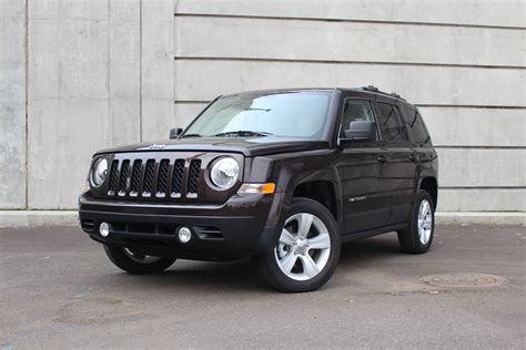 2014 Jeep Patriot Latitude: Does It Drive Better Without the CVT?