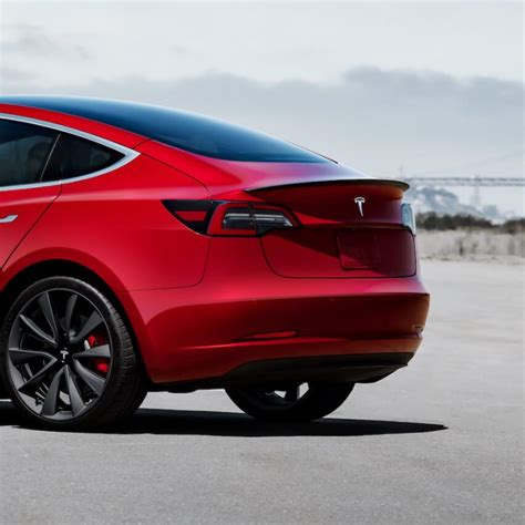 Best Tesla Model 3 Aftermarket Spoiler: 5 Sporty OEM Alternatives