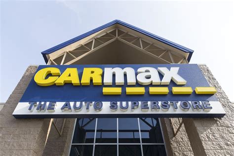 CarMax has opened a customer call center at its headquarters; now hiring 200 employees