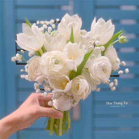 Bó hoa cưới tulip trắng + mao lương – Hoa Tháng Tư