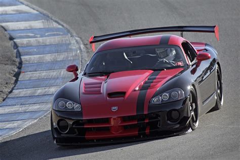 2015 SRT Viper ACR High Resolution - CBCars