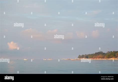 Traditional Filipino bangka boats at early morning Stock Photo - Alamy